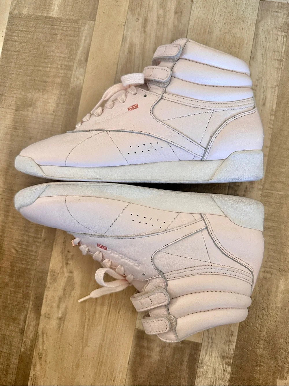 Reebok Freestyle Hi Muted Pale Pink High-Top Sneakers Women's 7